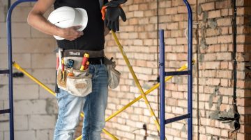 Por que investir em reformas preventivas em condomínios? - EICE Service